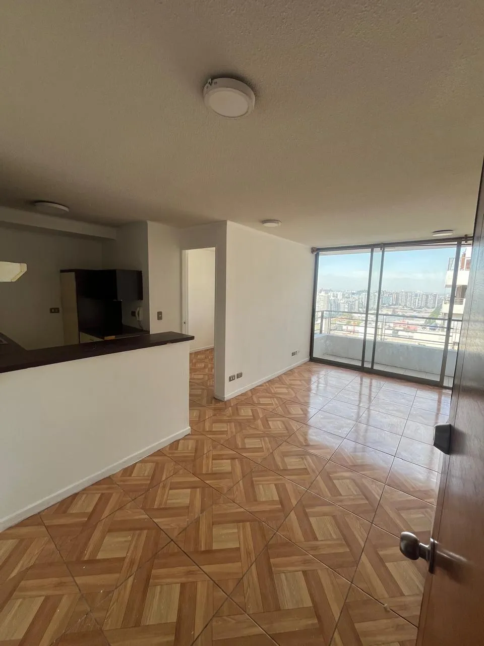 Acogedor Depto 2D 1B con Bodega, cercano a Metro L5 – Av. Portugal – foto 2