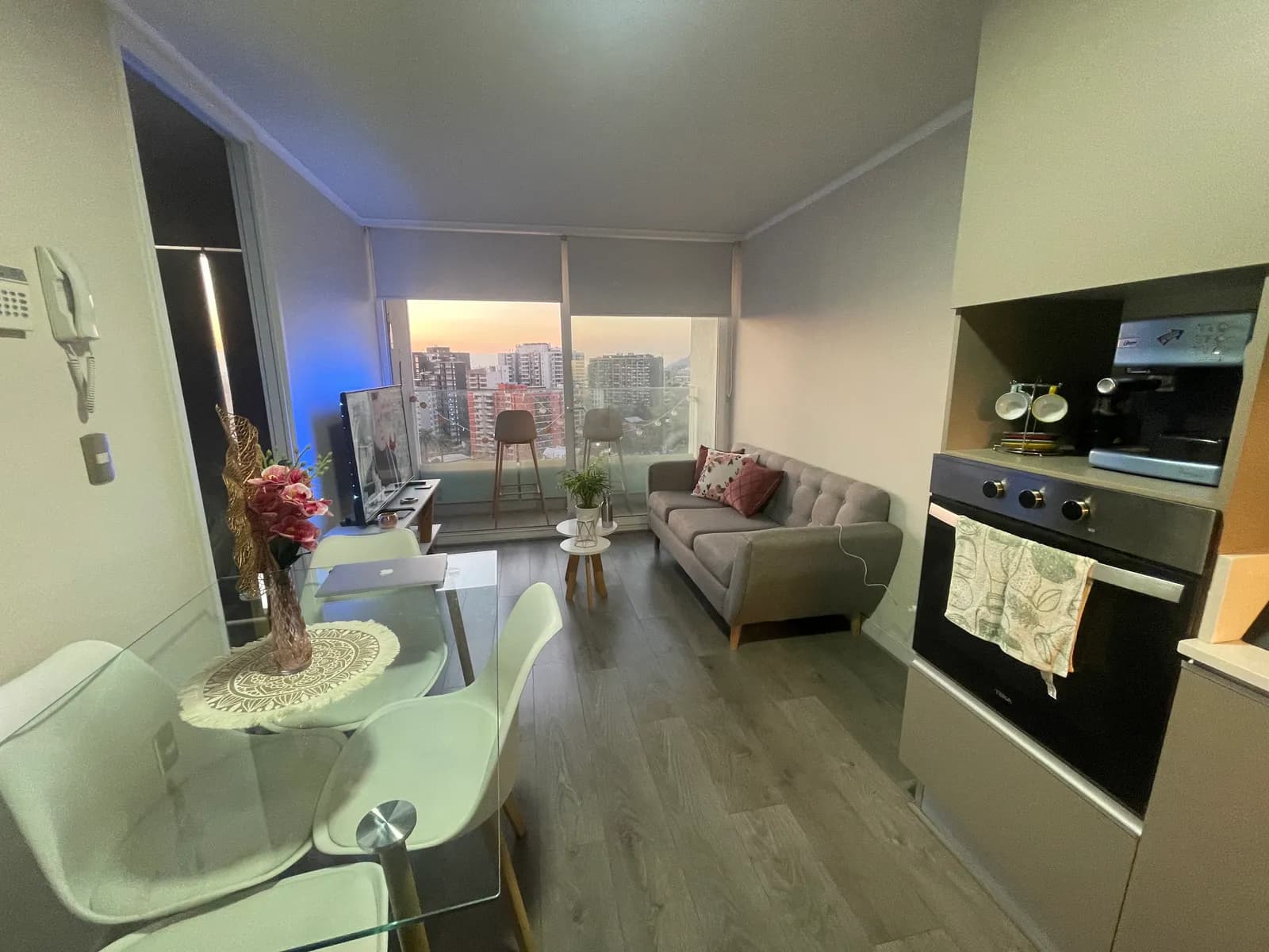 Acogedor Depto - 1 Dorm, 1 Baño Con Estac Y Bod En V. Huidobro 3500, Macul.