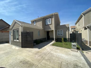 Se Arrienda Acogedora Casa 3 Dorm, 3 Baños Cercano A Autopista El Sol - foto 1