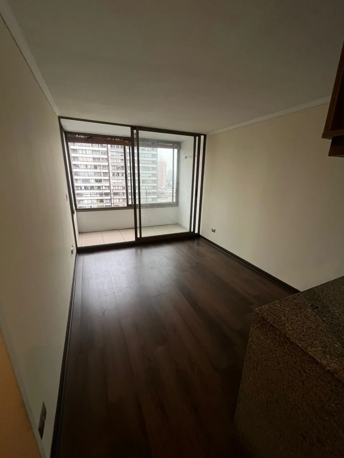 Depto 2 Dorm con Estac, Cercano Metro L/2